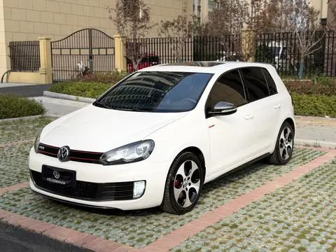 Volkswagen Golf GTI 2012