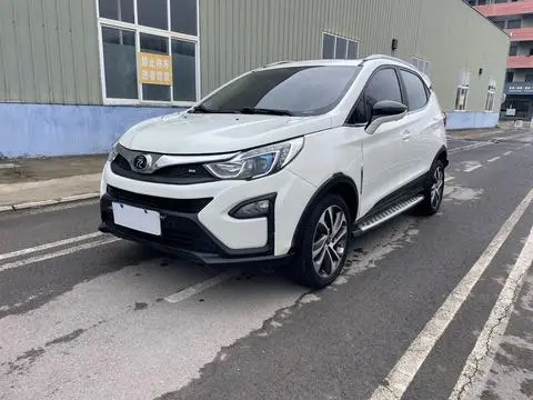 BYD 元 2016