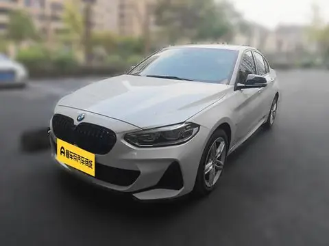 BMW 1 Series 2021