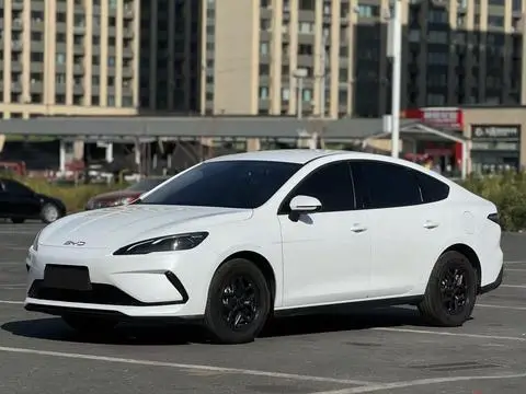 BYD Seal 05 2025