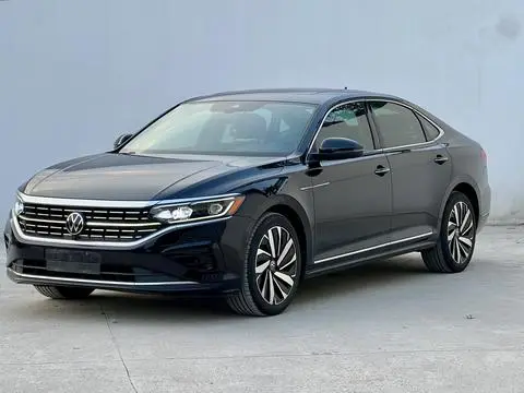 Volkswagen Passat 2023