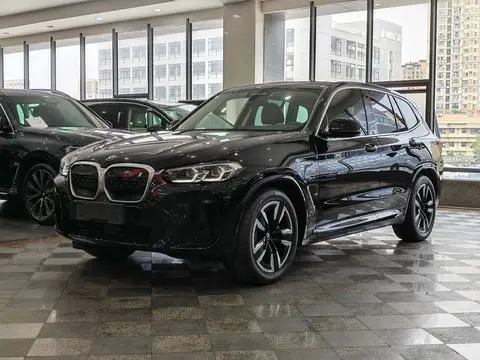 BMW iX3 2022