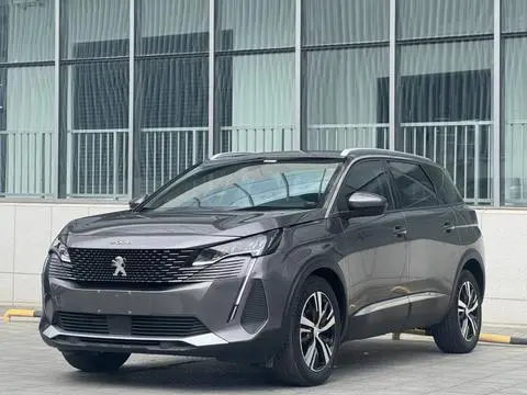 Peugeot 5008 2021