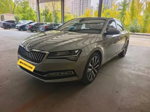 Skoda Superb 2023