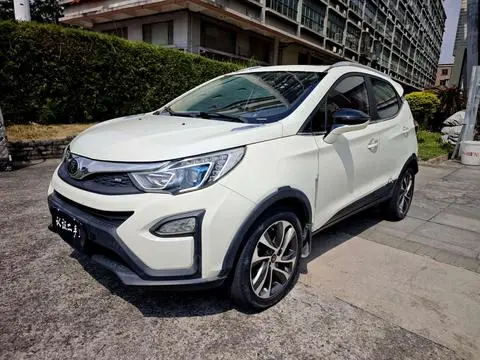 BYD 元 2017