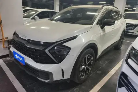 Kia 狮铂拓界 2023