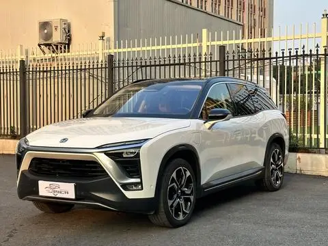 NIO ES8 2018