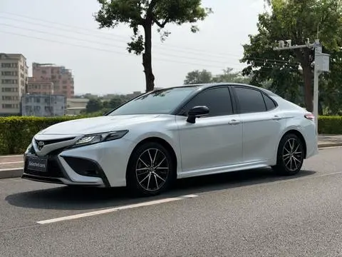 Toyota Camry 2022