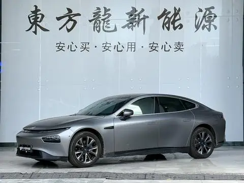 XPeng 小鹏P7 2022