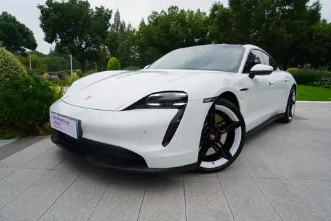 Porsche Taycan 2020