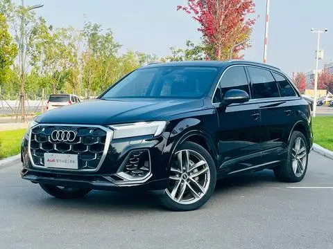 Audi Q7 2025