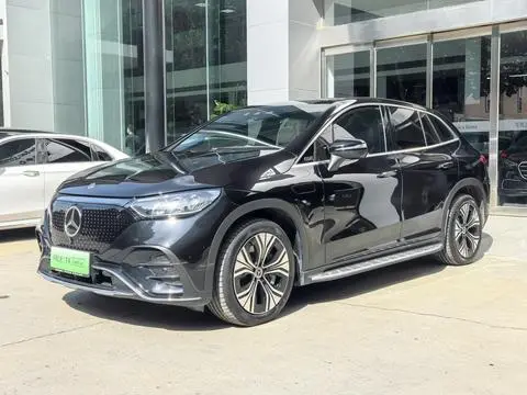 Mercedes-Benz EQE SUV 2024