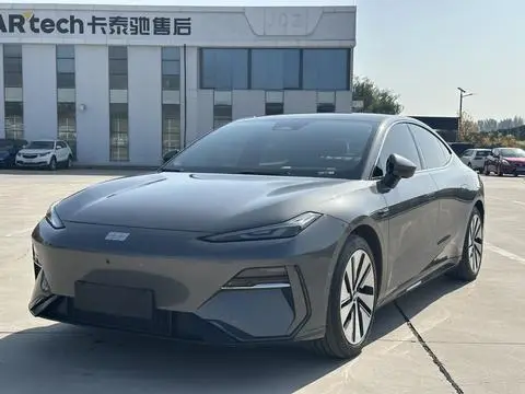 Geely Galaxy E8 2024