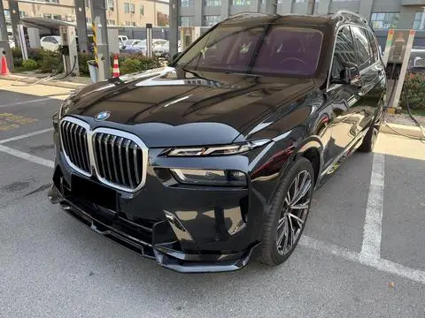 BMW X7 2024