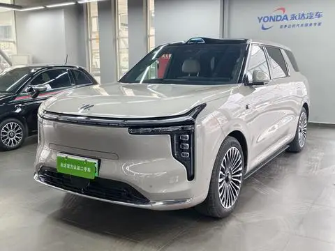 IM Motors 智己LS8 2026