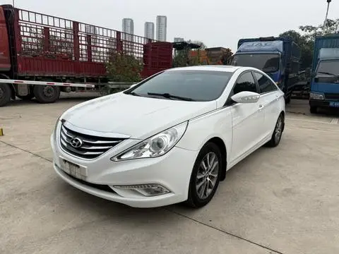 Hyundai 索纳塔八 2013