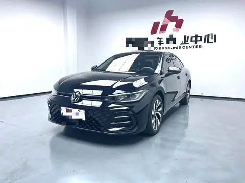 Volkswagen Passat 2025