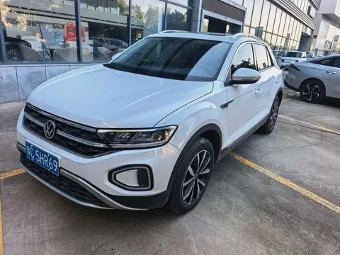 Volkswagen T-ROC 2023