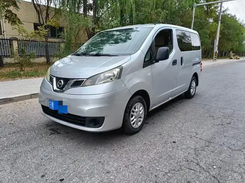 Nissan NV200 2014