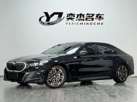 BMW 5 Series 2024