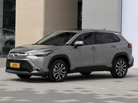 Toyota FRONTLANDER 2023