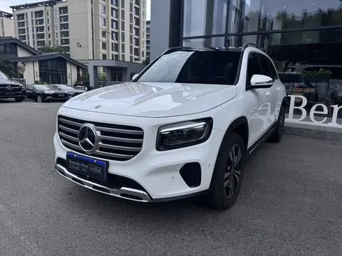 Mercedes-Benz GLB 2024