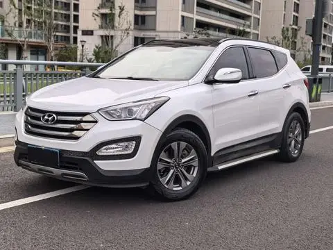 Hyundai 胜达 2015