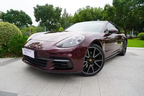 Porsche Panamera 2019