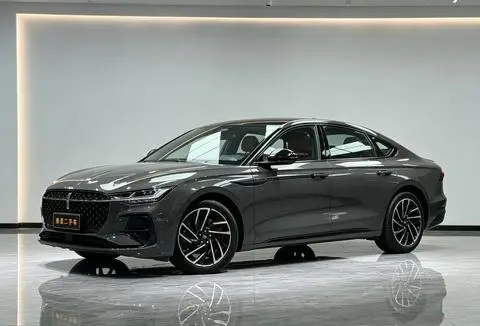Lincoln Z 2022
