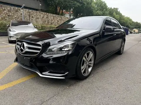 Mercedes-Benz E-Class 2015