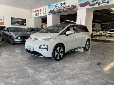 Baojun 云朵 2023