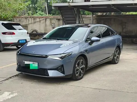 XPeng P5 2022