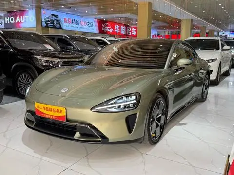Xiaomi SU7 2024