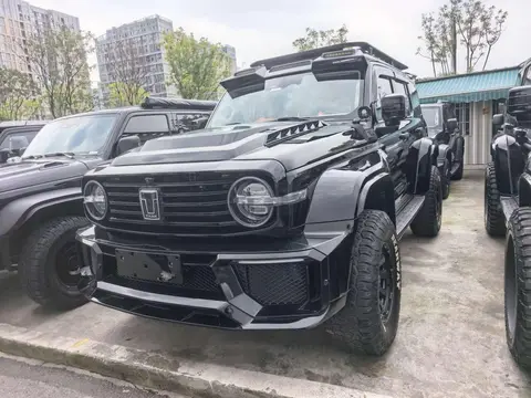 TANK 300 2021