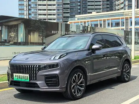 Lynk & Co 09 EM-P 2023