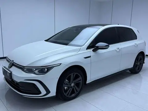 Volkswagen Golf 2023