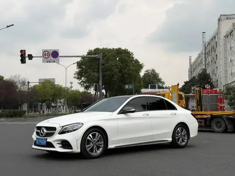 Mercedes-Benz C-Class 2019