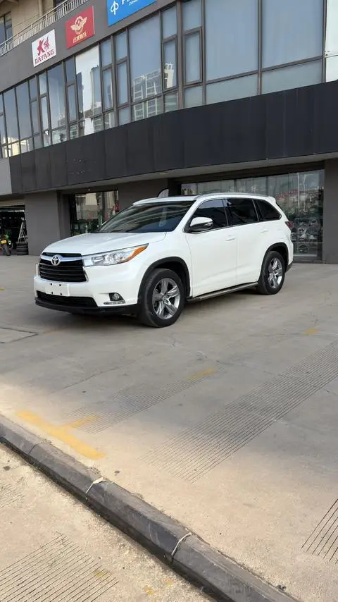 Toyota Highlander 2015