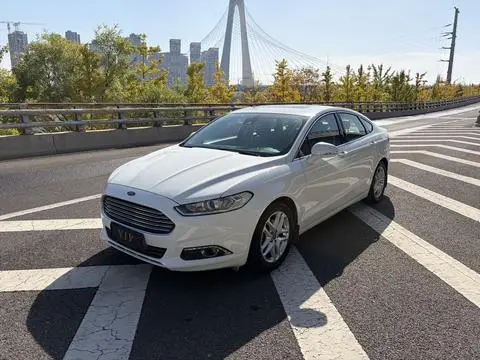 Ford 蒙迪欧 2013