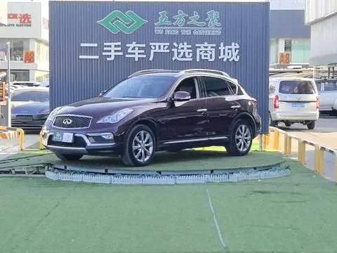 Infiniti QX50 2015