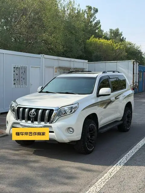 Toyota Prado 2016