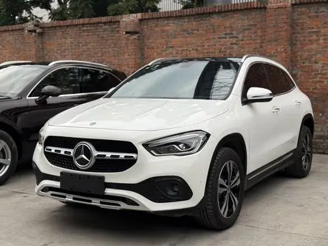 Mercedes-Benz GLA 2020