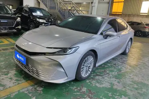 Toyota Camry 2024