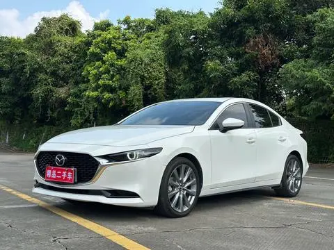 Mazda 3 Axela 2023