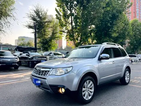 Subaru FORESTER森林人 2011