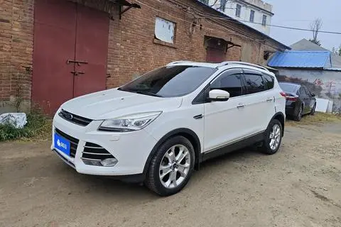 Ford Kuga 2015
