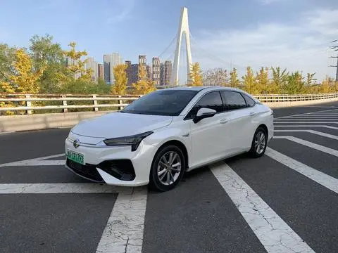 GAC AION S 2022