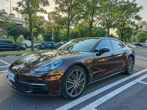 Porsche Panamera 2019