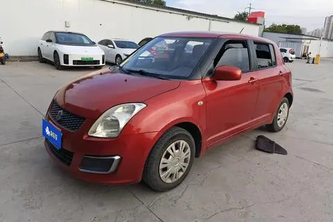 Suzuki 雨燕 2014