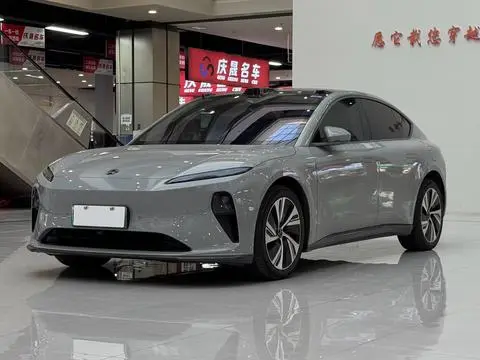 NIO ET5 2022